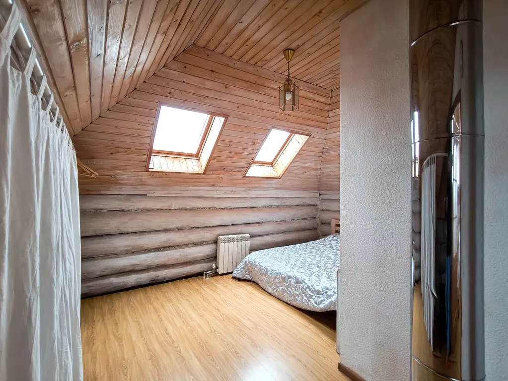 Дом с банькой у Павловского парка