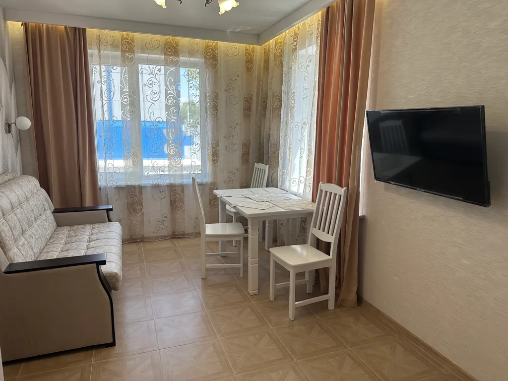 Коттедж 2-комнатный Дом — аренда посуточно в Евпатория