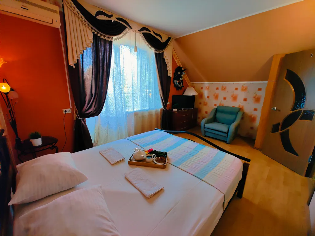 Двухкомнатные шестиместные апартаменты с мини-кухней