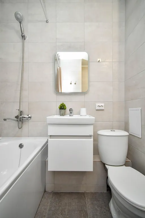 Квартира Квартира рядом с Ледовой ареной «Кристалл» — Красноярск