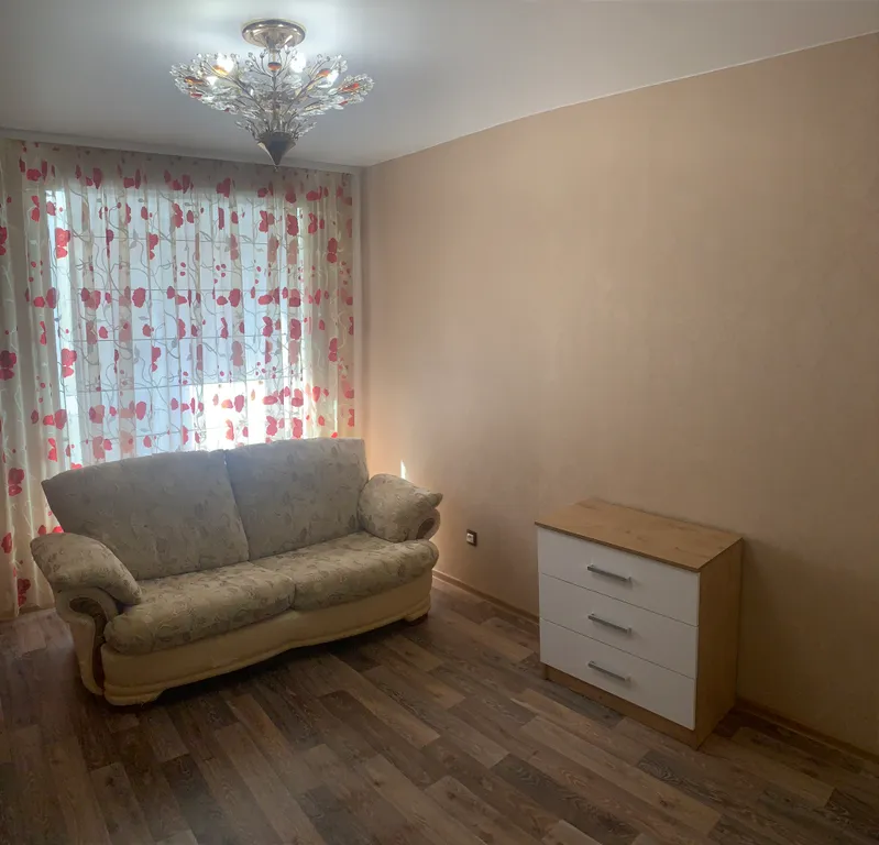 Квартира в центре, ЖД