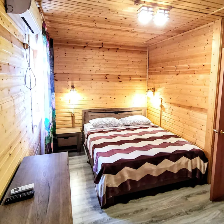 Коттедж Адмиральский домик на море — Солнечная Долина