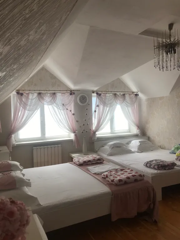 Дом для отдыха с летним бассейном