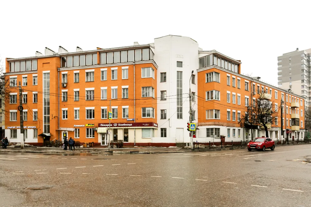 Городской оазис: стильная студия для современных людей