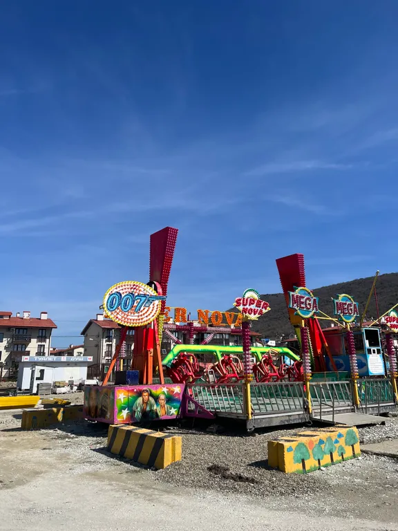 2к квартира с видом на бассейн ЖК «Кипарис»