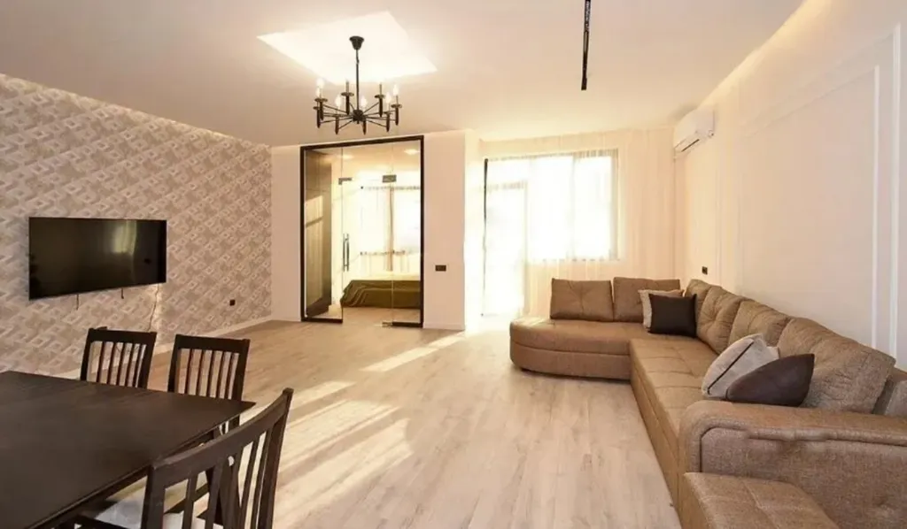 Красивая квартира — аренда посуточно в Ереван