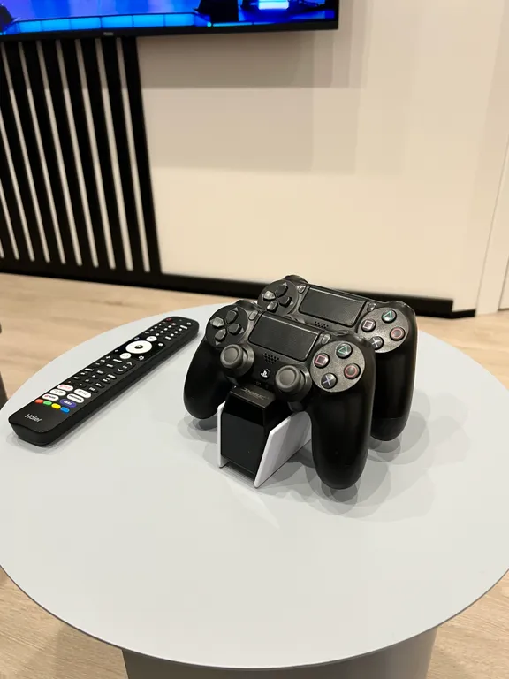 Апартаменты с джакузи кинопроектором и игровой приставкой