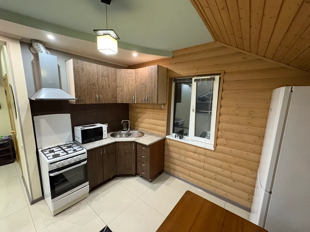 Коттедж Коттедж Аппартаменты с бассейном — Сириус