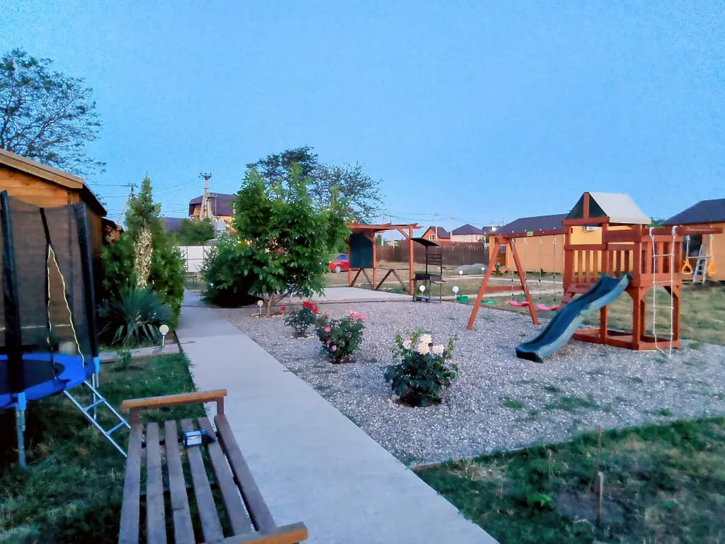 Коттедж Семейный домик рядом с чистейшим пляжем — Кучугуры