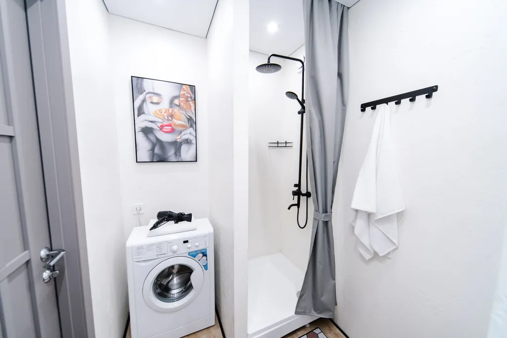 Чистая уютная студия в центре, заселение до 23-00