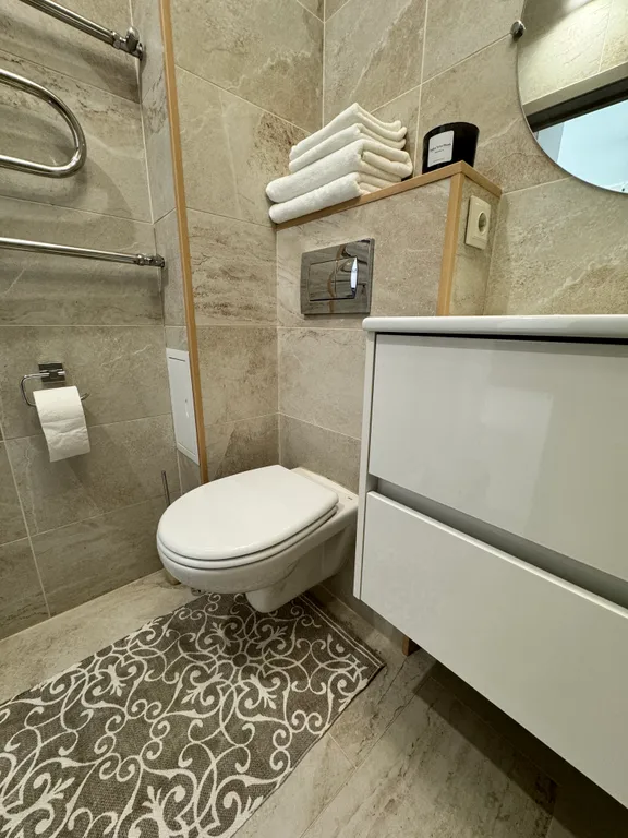 Уютная квартира в ЖК Комарова VIP