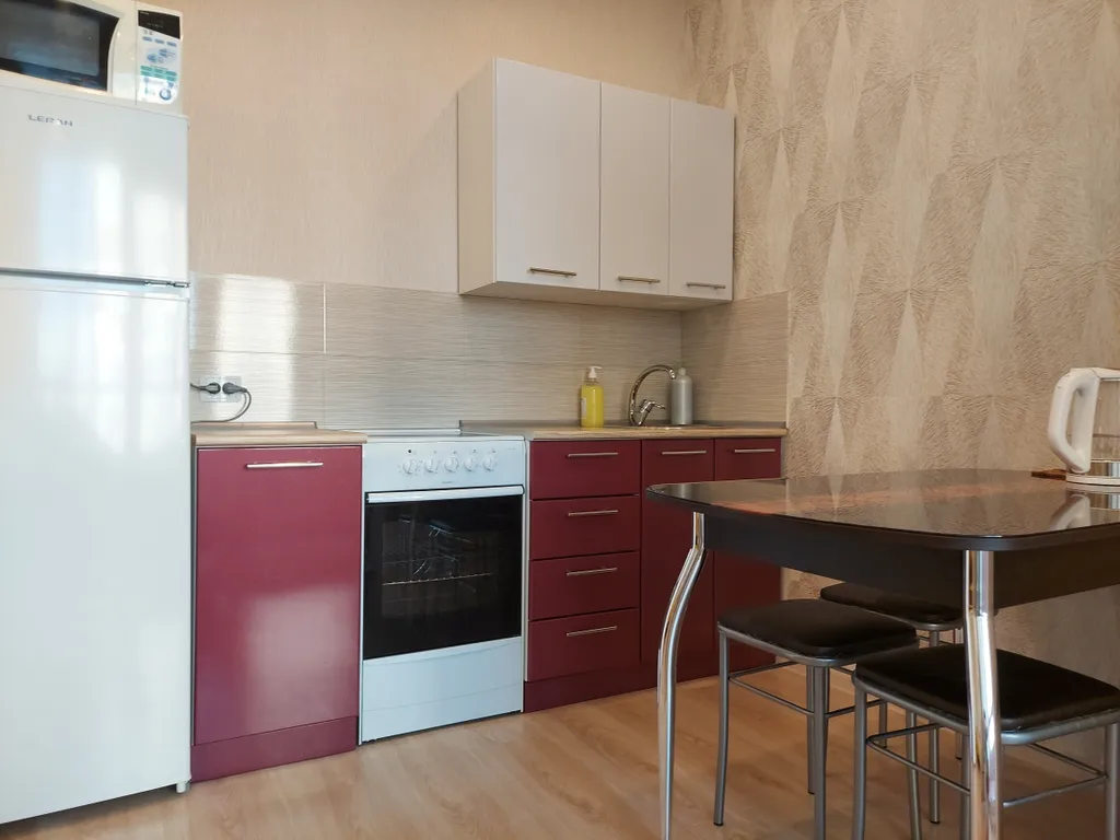 Однокомнатные Апартаменты с бойлером в центре Абакана.