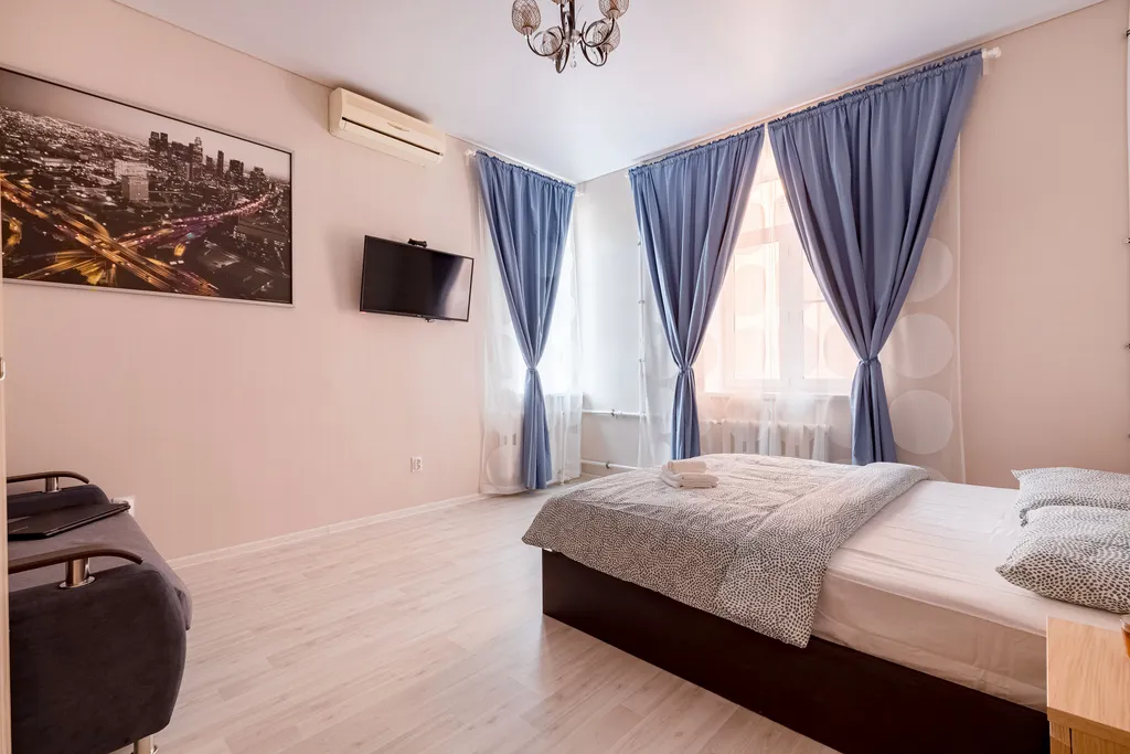 J&N Apartments Однокомнатные апартаменты с балконом