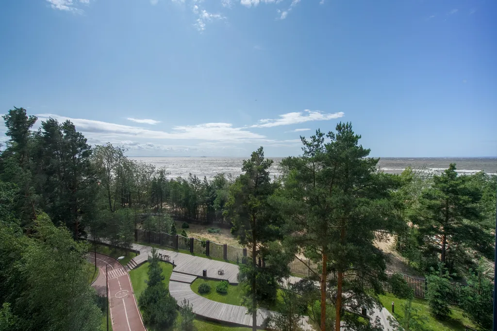 Просторная квартира с великолепным видом на Финский залив