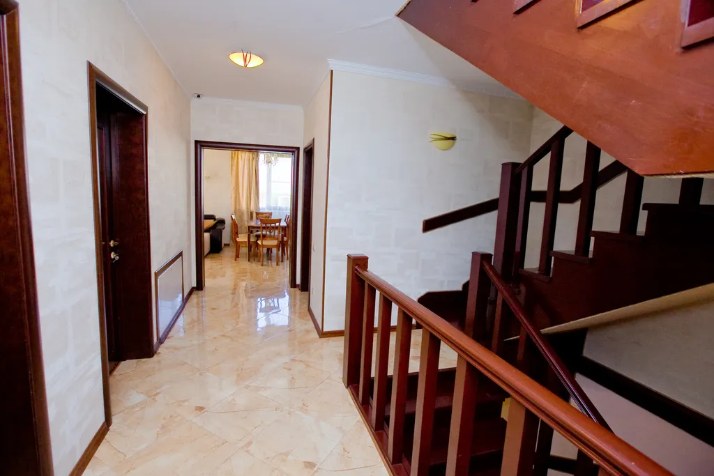 Коттедж с бассейном темп. +35 градусов