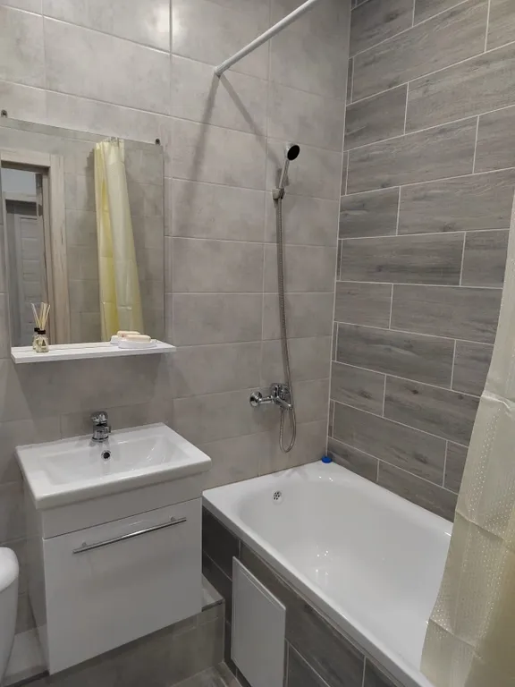 Комфорт -квартира у ТЦ Глобус