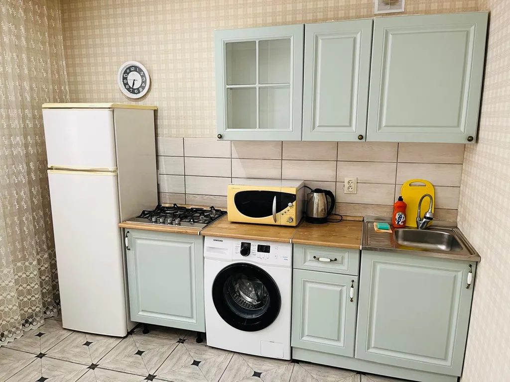 Уютная, светлая 1-комнатная квартира