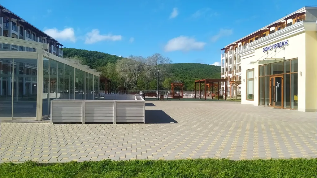 Квартира с видом на бассейн