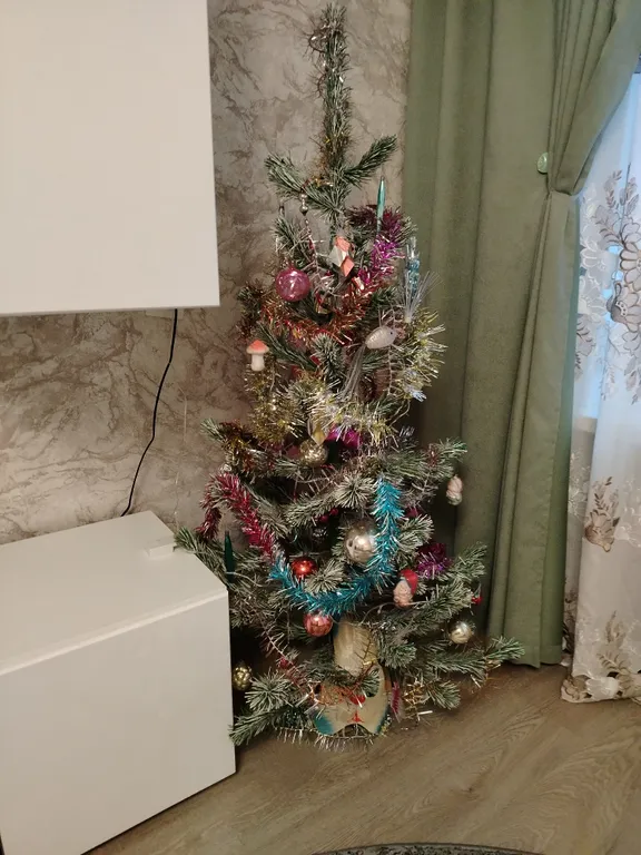 Уютная квартира в Юго-западном районе с видом на Спасо-Яковлев монастырь