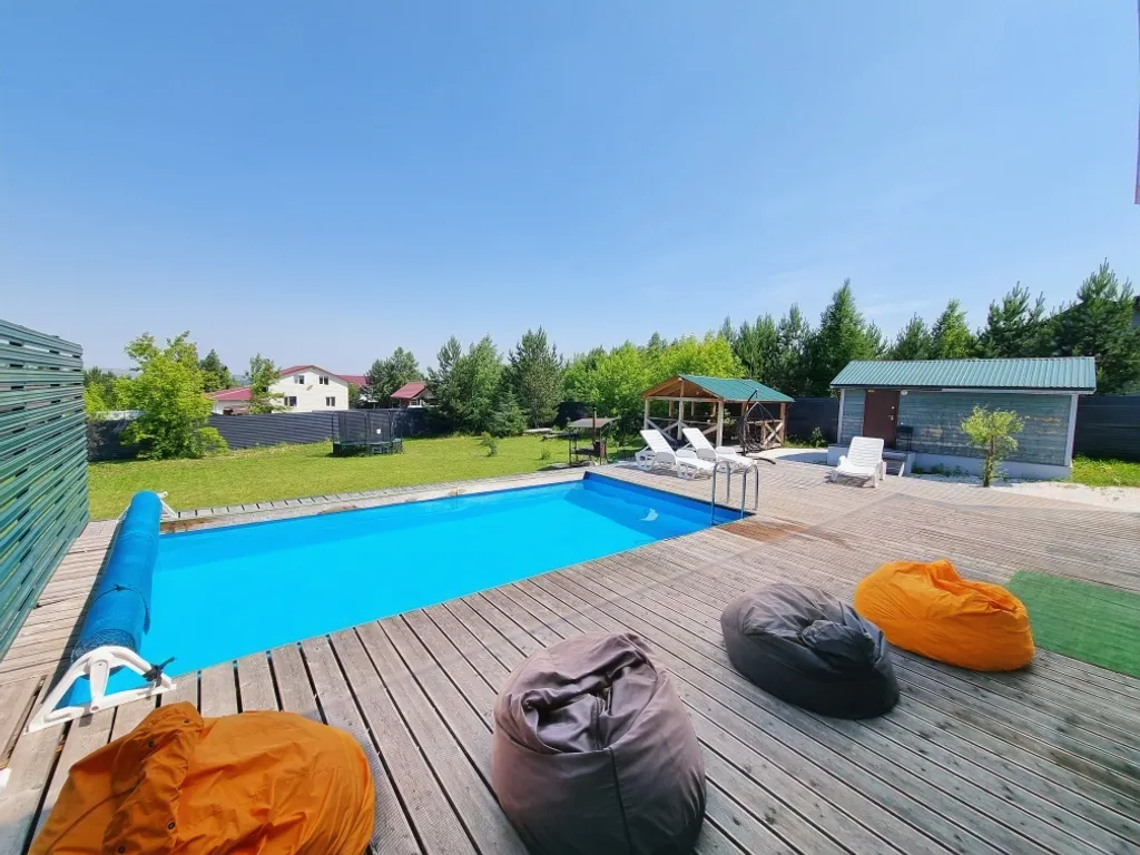 Коттедж с бассейном, баней, беседкой для больших компаний