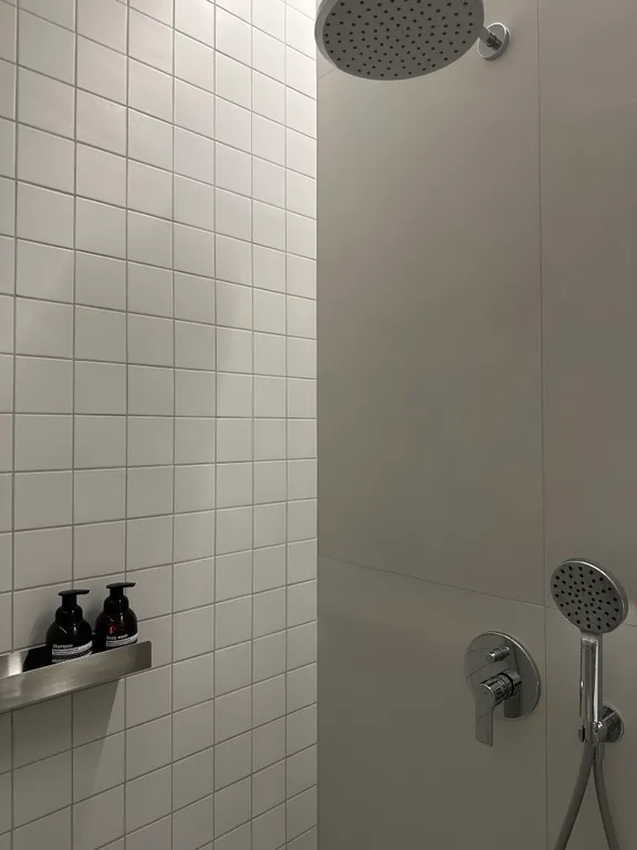 Дизайнерские апартаменты с видом на город и центр