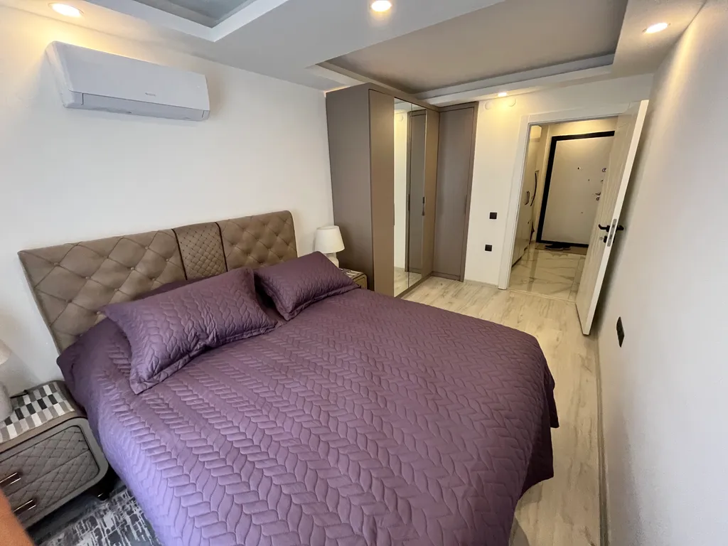 Квартира 1+1 в Анталии в красивом месте возле Ramada Plaza