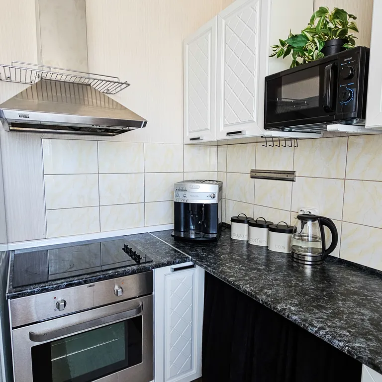 Квартира с балконом и 5-ю раздельными спальными местами. Кофемашина