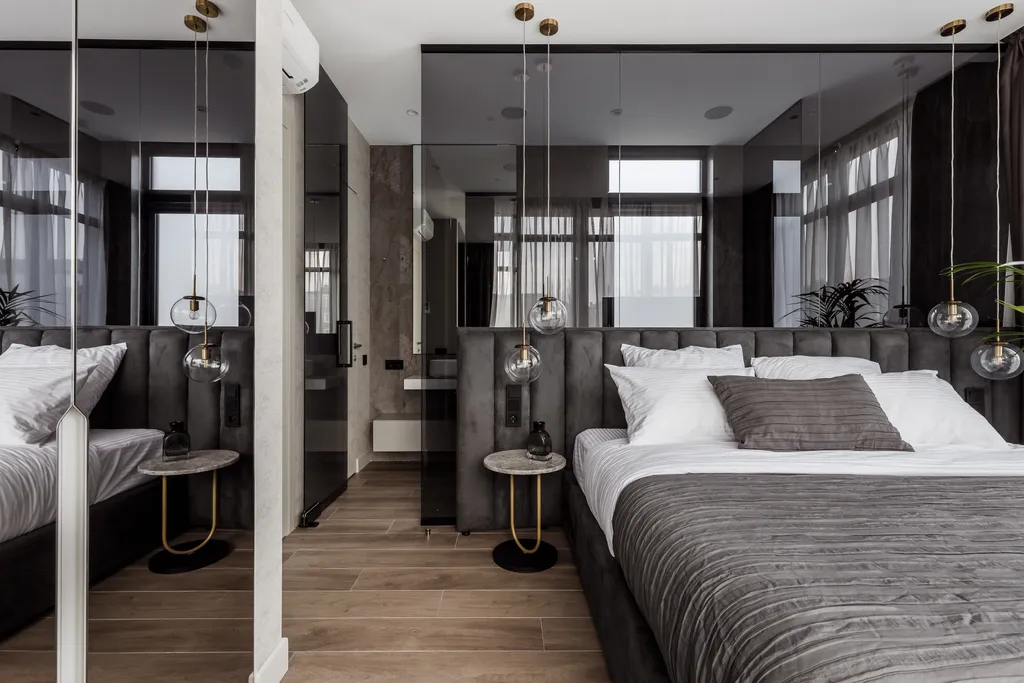 Дизайнерский трёхэтажный дом недалёко от моря