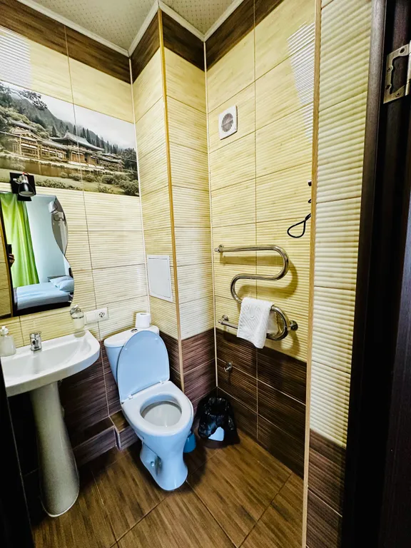 Уютные номера с БАЛКОНОМ и видом на море/горы на 1 линии в Адлере!