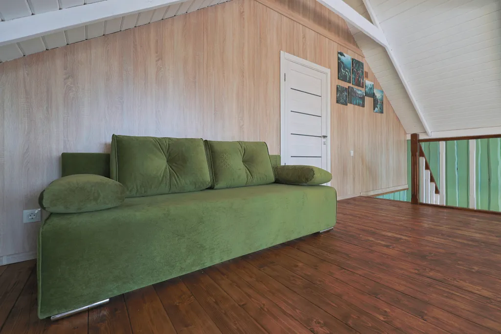 Двухэтажный коттедж с кондиционером, с видом на реку