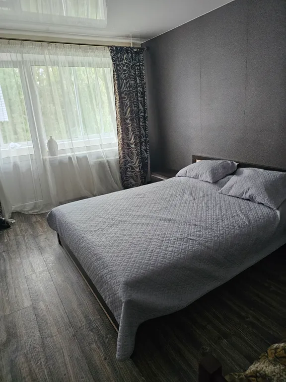 Уютная двухкомнатная квартира недалеко от центра города