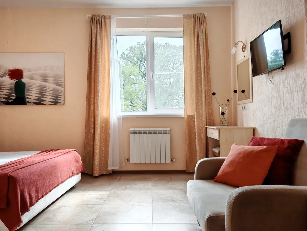 Квартира Квартира Трехместный номер «Стандарт» — это номер романтик: солнце, море и уют! — Геленджик