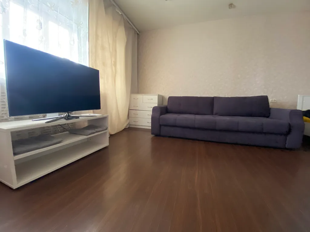 Уютная квартира в спальном районе, 3 спальных, smart tv wifi, балкон