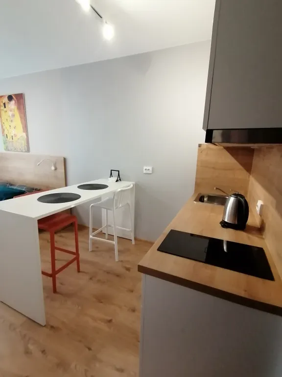 Уютный апартамент в новом апарт-отеле Стар