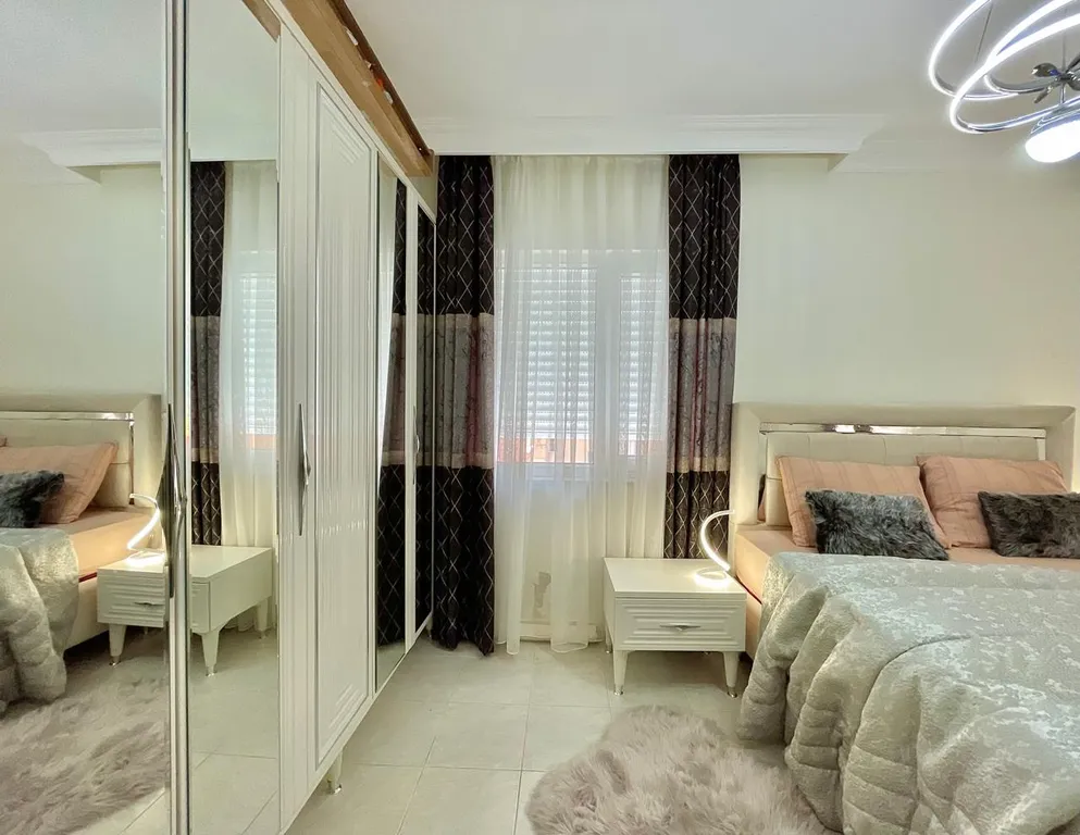 Роскошная квартира 2+1 на берегу средиземного  моря