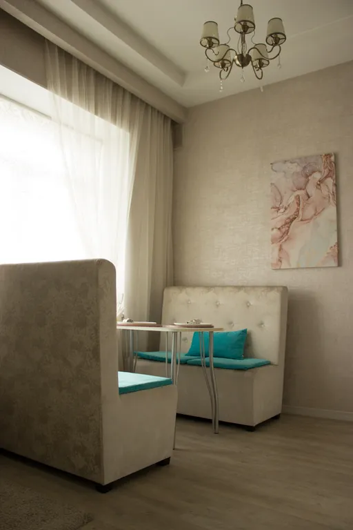 Уютная квартира с видом на театр