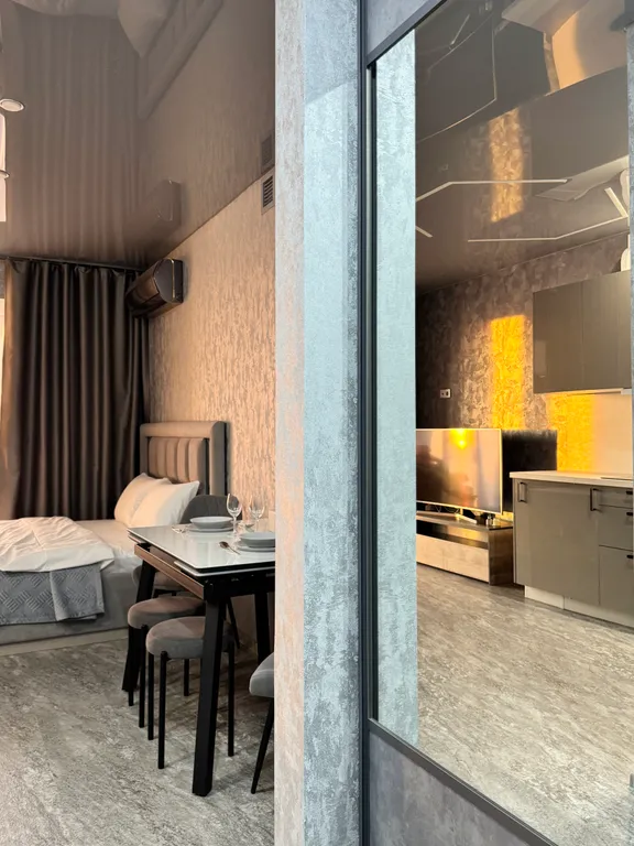 Квартира Квартира Стильная дизайнерская студия около ТЦ Зеленый — Красноярск