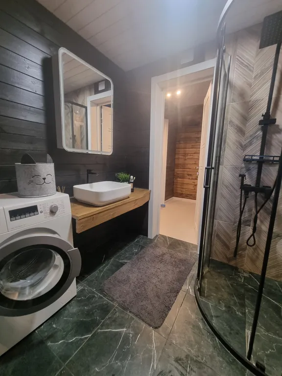 Коттедж Гостевой дом В ЁLКИ — Чална