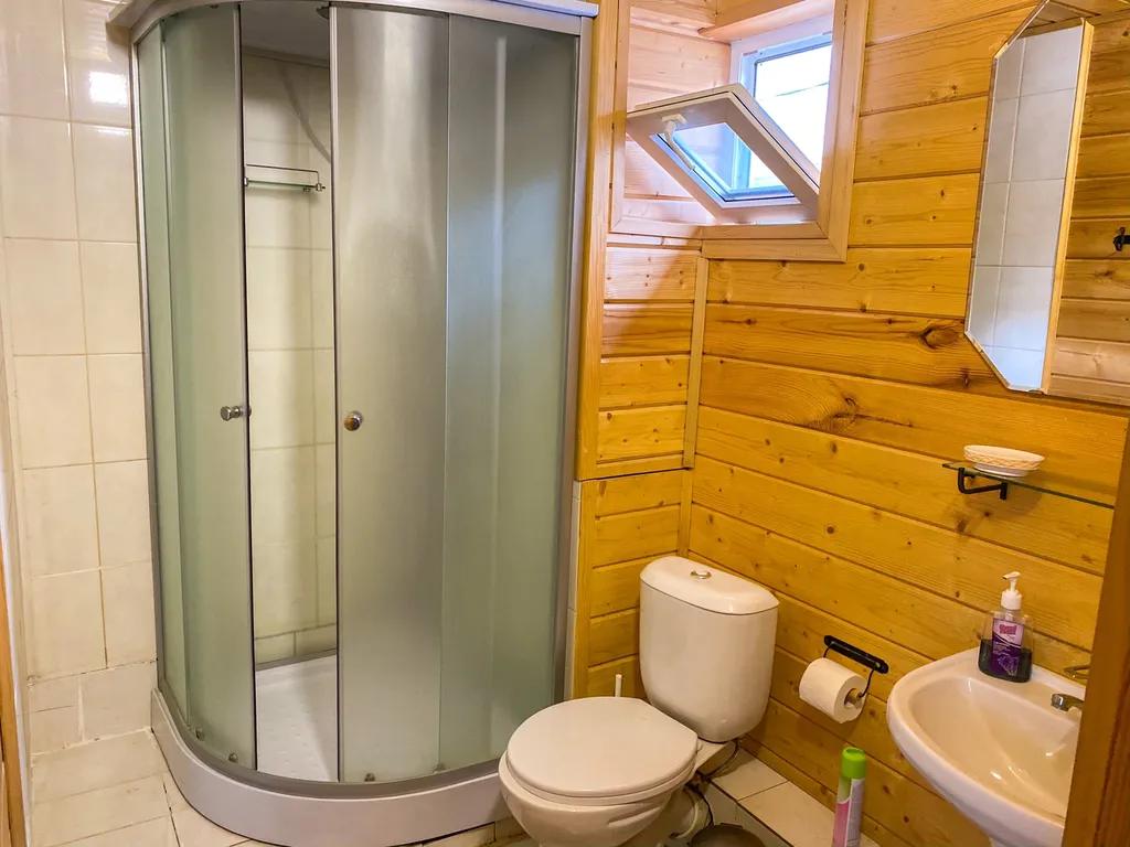 Четырёхместная семейная комната с двумя спальнями