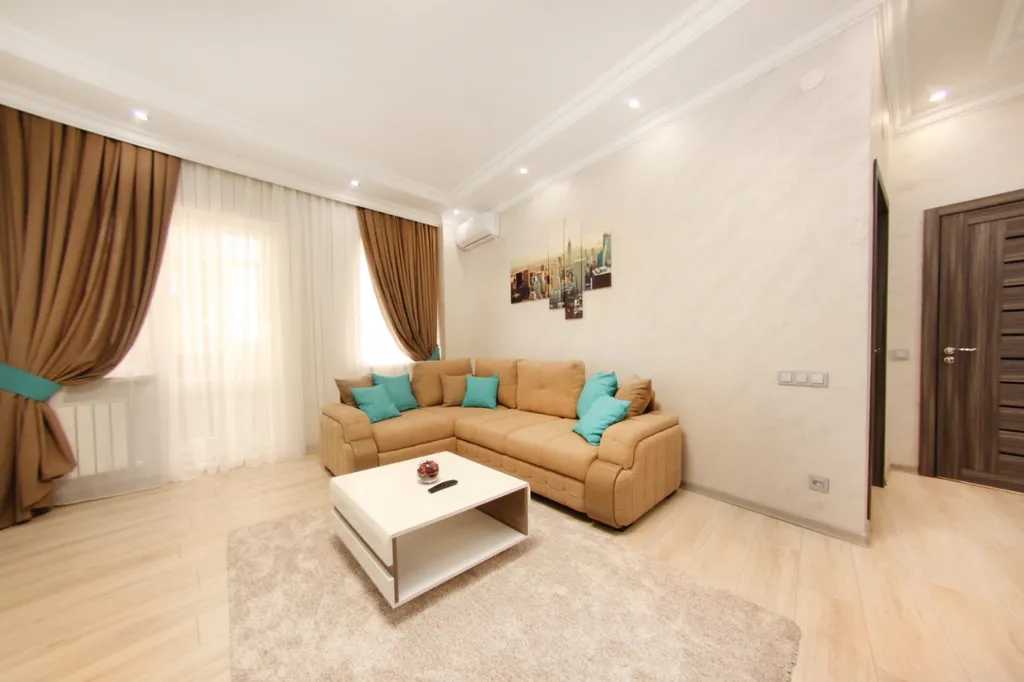 Квартира Уютная двухкомнатная квартира рядом с ТРЦ Мега — Алматы