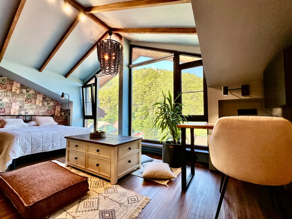 Двухуровневый апартамент с видом на горы