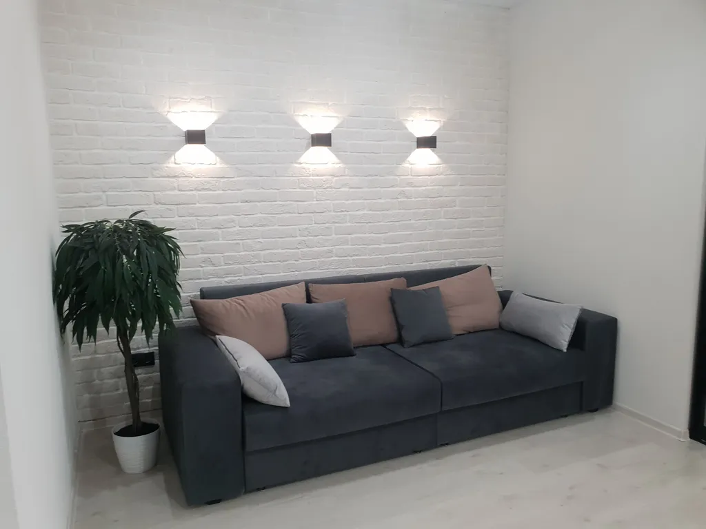 Уютная новая квартира с панорамными окнами