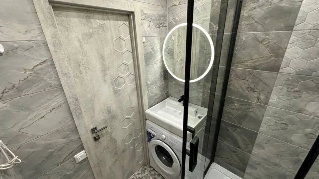 Студия у ДрамТеатра, АСЗ, Первостроителей Центр