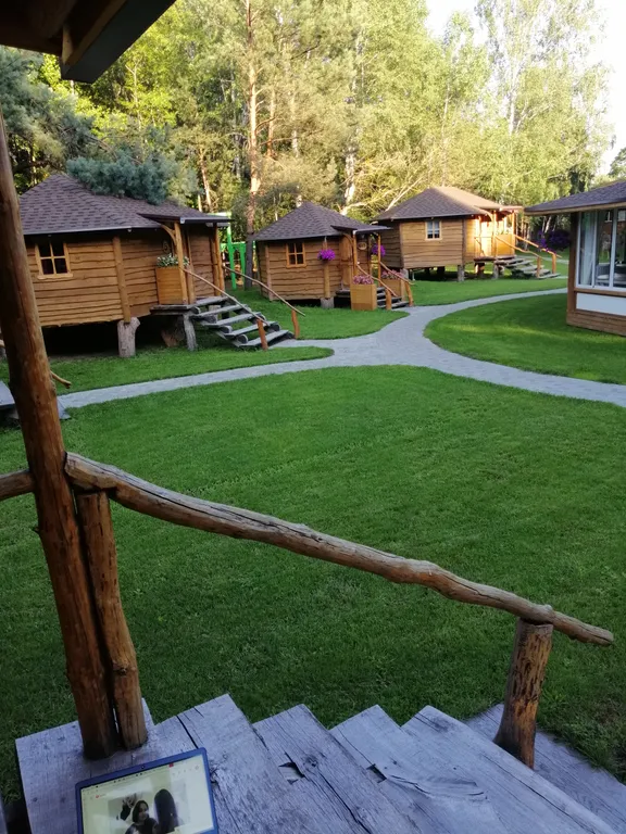 Уютное бунгало в парк-усадьбе Вишня