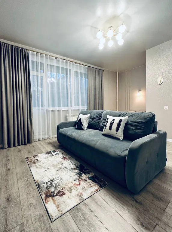 Светлая уютная квартира на популярной набережной реки Ангары