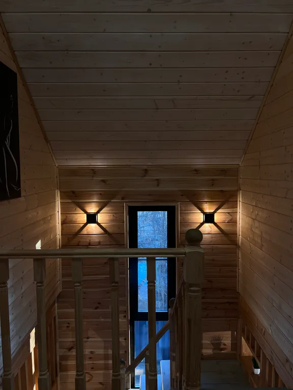 Коттедж Прекрасный дом-БАРН с большой террасой и банным чаном — Ногинск