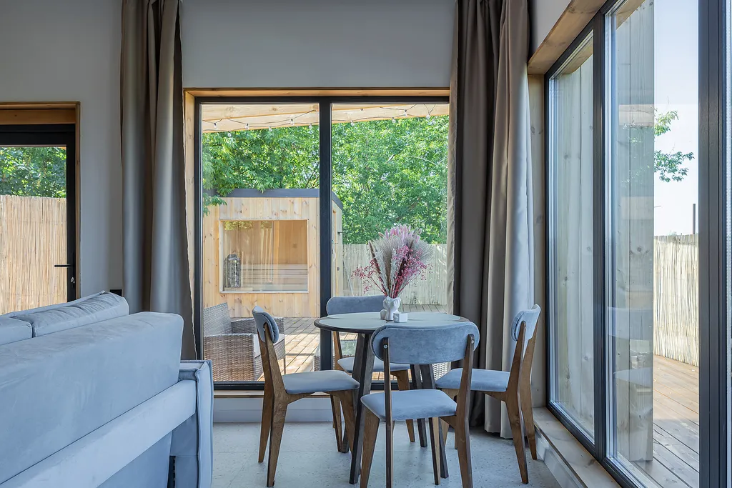 Коттедж Шале на Гребной канале с сауной — аренда посуточно в Нижний Новгород