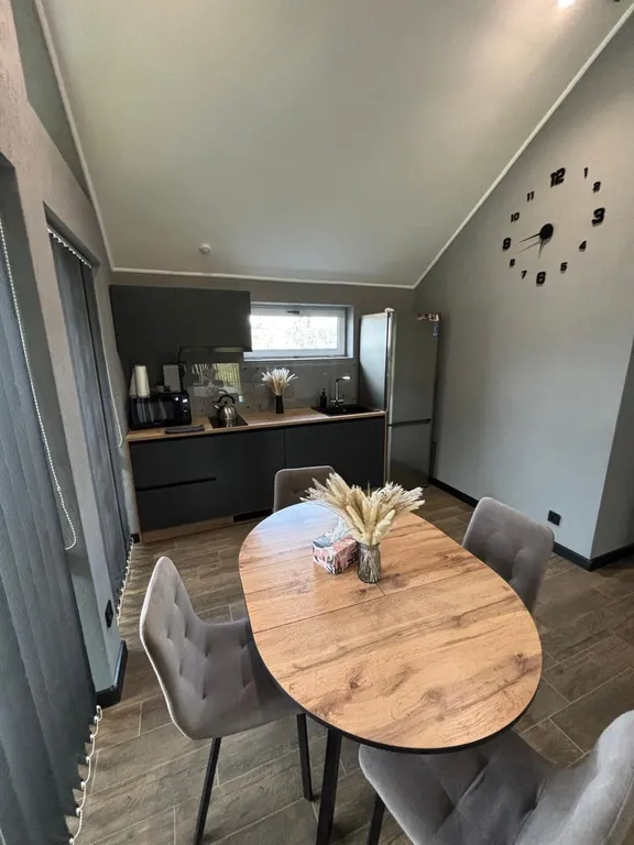 Новый, уютный дом