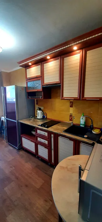 Уютная квартира в центре города с видом на море