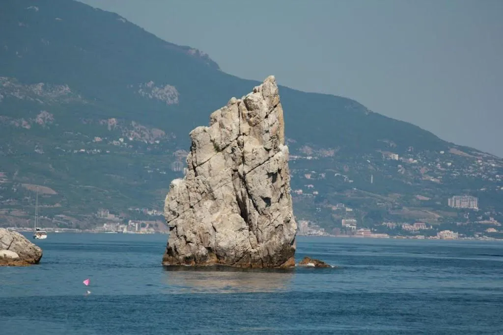 Уютная квартира на Вилле Дельмар с можевельником со стороны лоджии